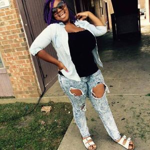 Meet your Posher, Sonteria